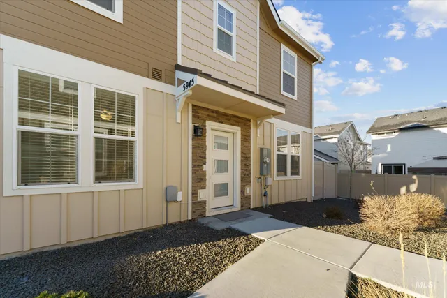 $347,500 | 5945 South Boddington Lane, Boise, ID 83709