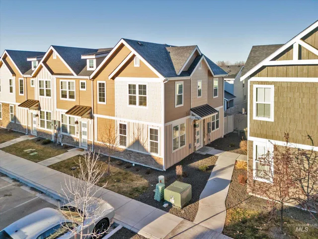 $347,500 | 5945 South Boddington Lane, Boise, ID 83709