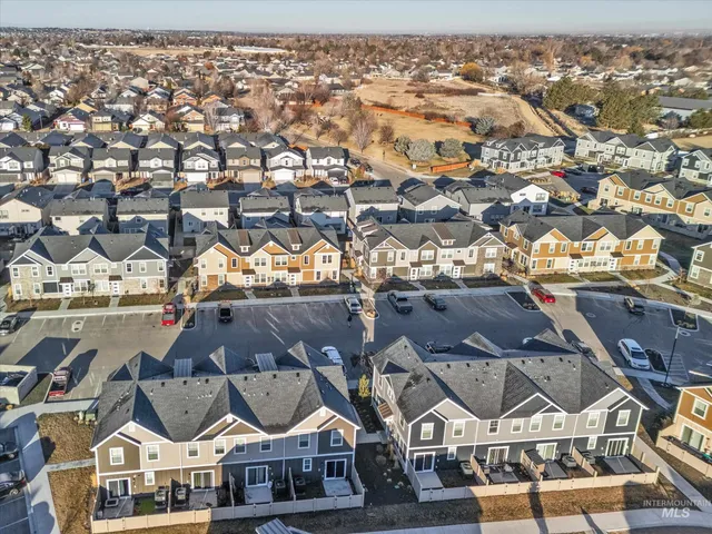 $347,500 | 5945 South Boddington Lane, Boise, ID 83709