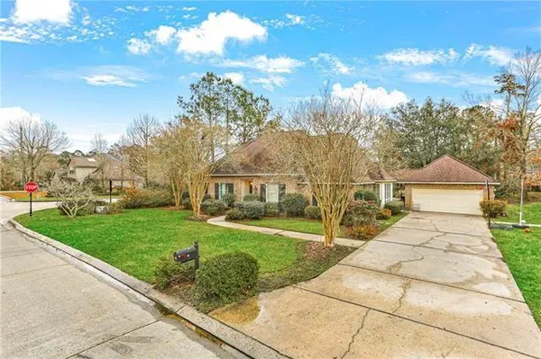 $4,000 | 18 Piper Lane, Mandeville, LA 70448