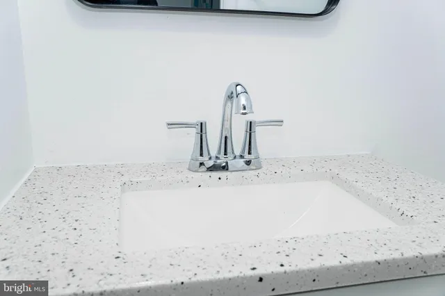 $3,200 | 625 Center Street, Unit T3, Herndon, VA 20170