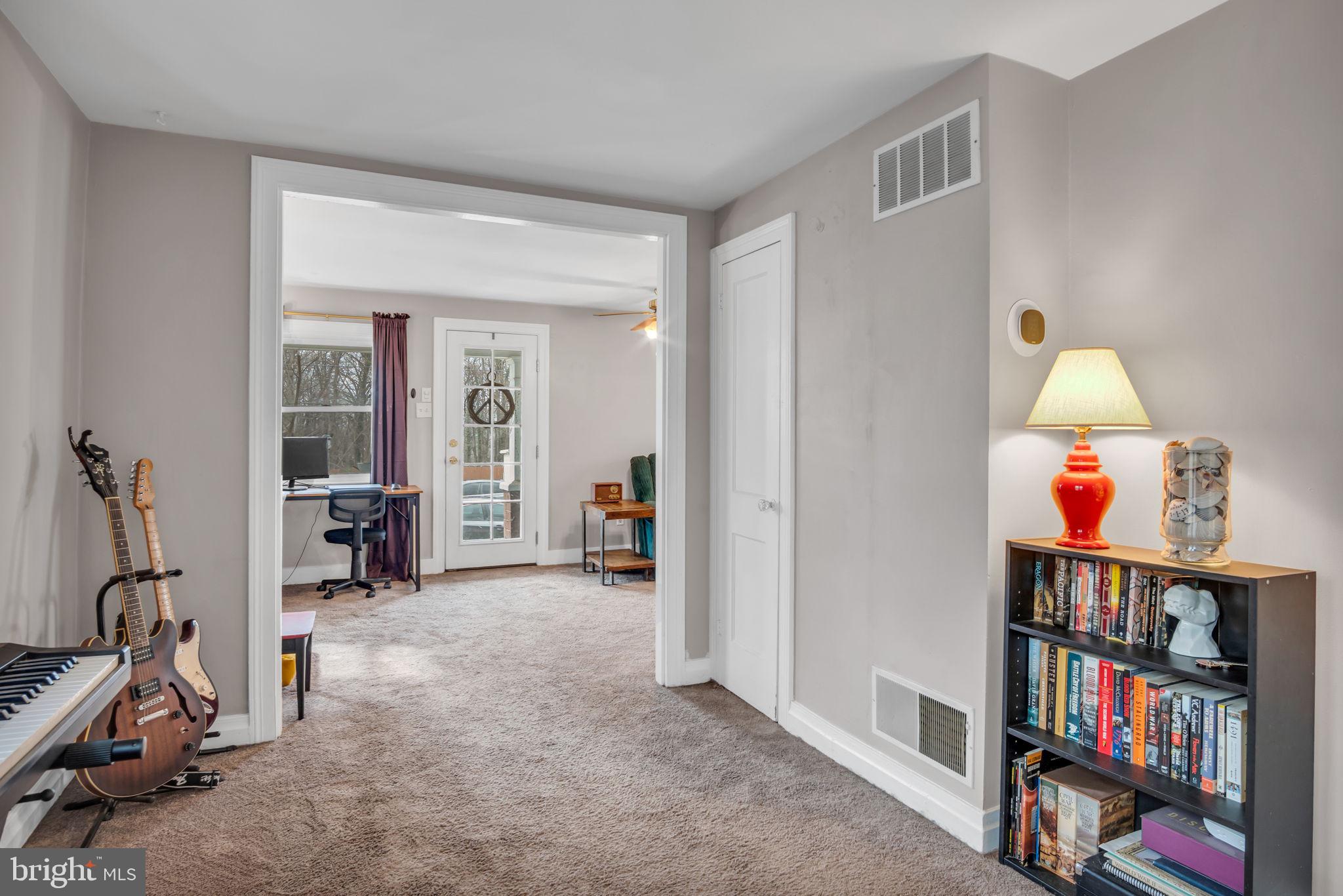 1305 South Albemarle Street York, PA 17403 - Photo 12 of 32