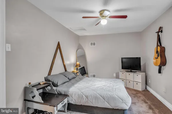 $170,000 | 1305 South Albemarle Street, York, PA 17403