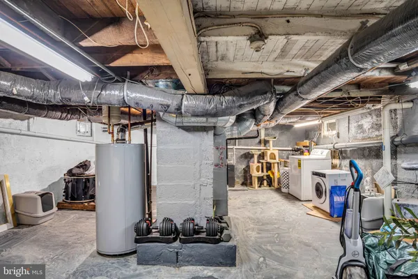 $170,000 | 1305 South Albemarle Street, York, PA 17403