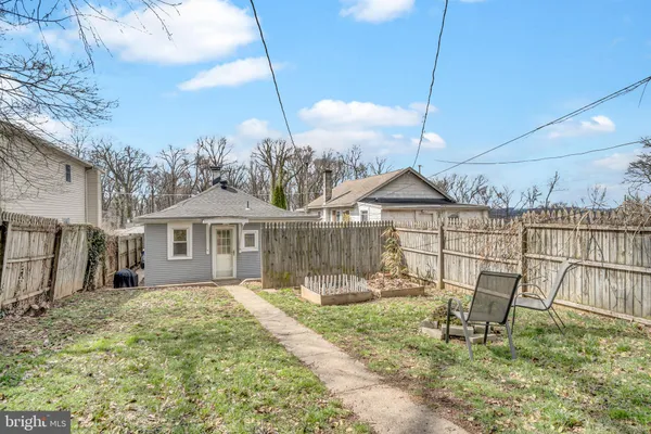 $170,000 | 1305 South Albemarle Street, York, PA 17403