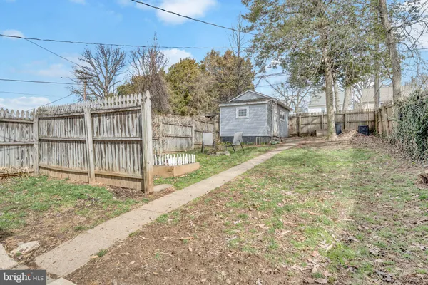 $170,000 | 1305 South Albemarle Street, York, PA 17403