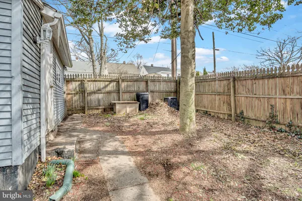 $170,000 | 1305 South Albemarle Street, York, PA 17403