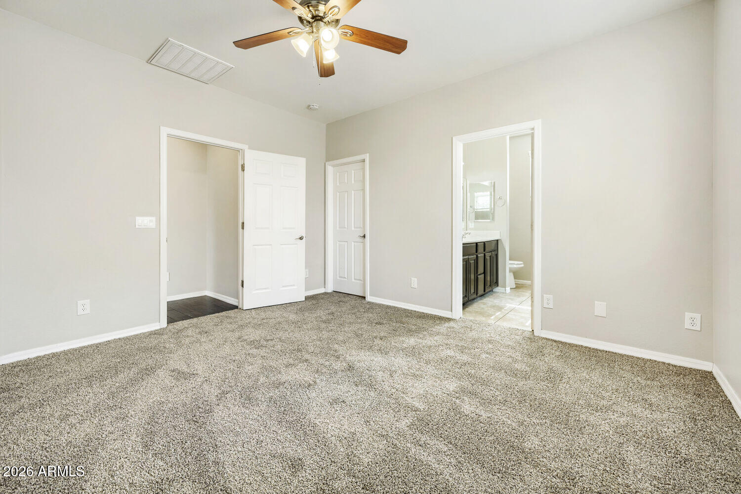 2625 West Beverly Road Phoenix, AZ 85041 - Photo 16 of 29 2625 W Beverly Rd - Web Quality - 016 -