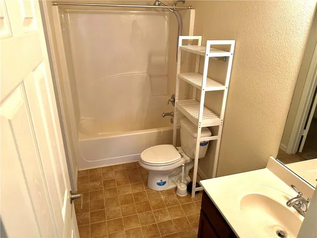 $2,000 | 11515 Wellington Lane, Hammond, LA 70403