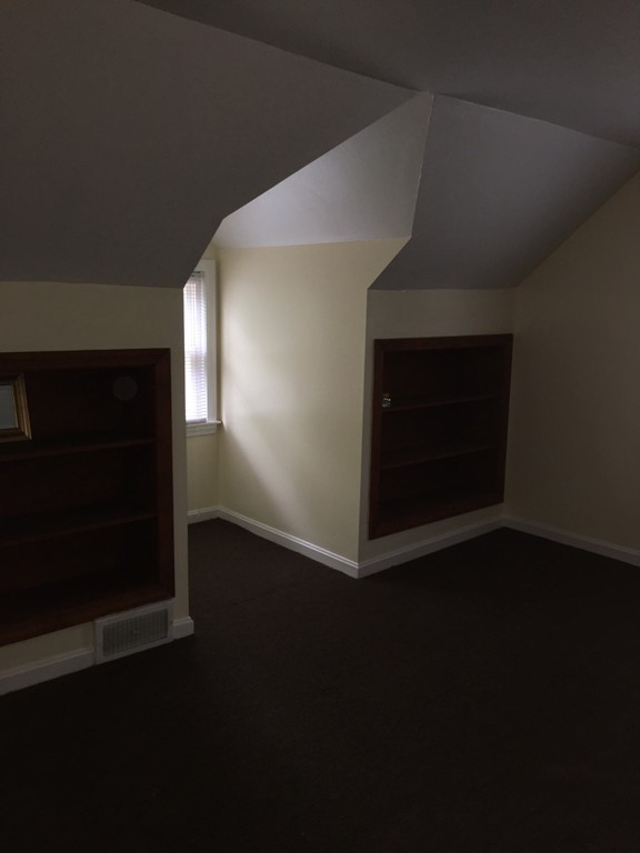 47 Martin Street Springfield, MA 01108 - Photo 19 of 25 Gallery Image 19