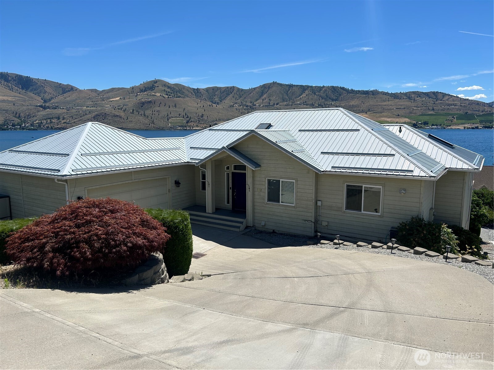 232 Eldorado Way Chelan, WA 98816 - Photo 1 of 4