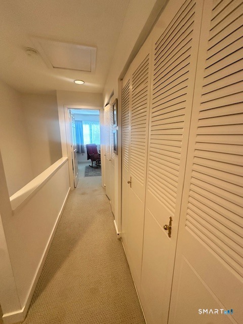 25 Farmington Chase Crescent, Unit 25 Farmington, CT 06032 - Photo 7 of 18 a view of a hallway with the back door