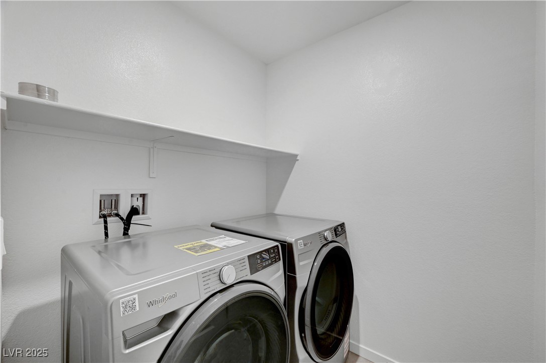 1175 Heliodor Avenue Henderson, NV 89011 - Photo 34 of 43