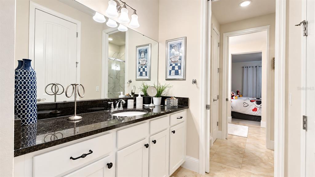 9500 Prince Harry Drive Orlando, FL 32836 - Photo 38 of 48 Gallery Image 38