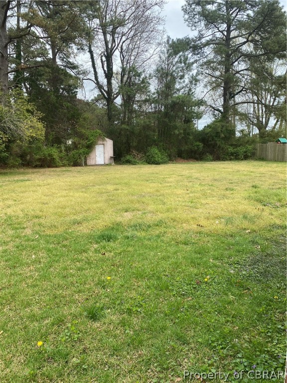 1683 Azalea Point Road Gloucester Point, VA 23062 - Photo 4 of 13 Gallery Image 4