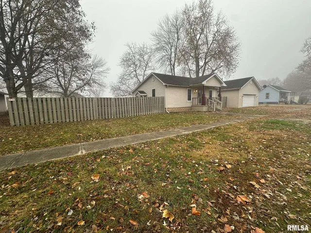 $110,000 | 223 Elm Street, Kincaid, IL 62540