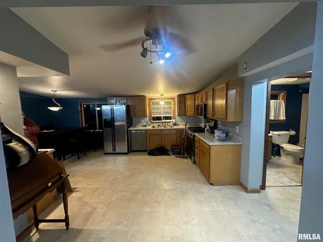 $110,000 | 223 Elm Street, Kincaid, IL 62540