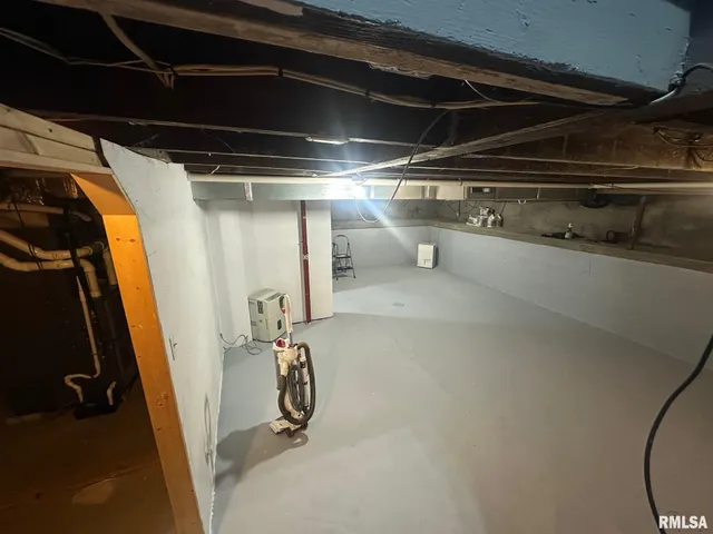 $110,000 | 223 Elm Street, Kincaid, IL 62540