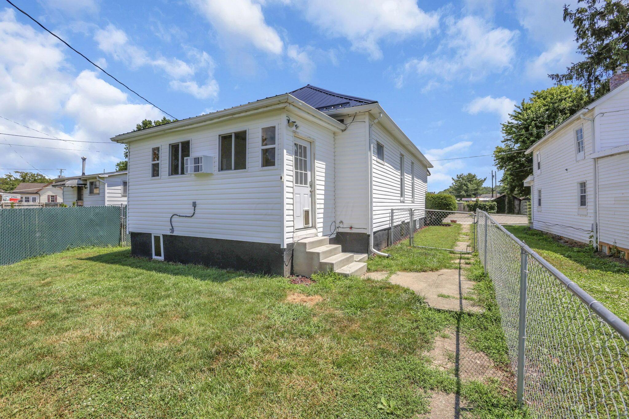 331 Short Avenue Logan, OH 43138 - Photo 21 of 26 27-web-or-mls-LO5A8610