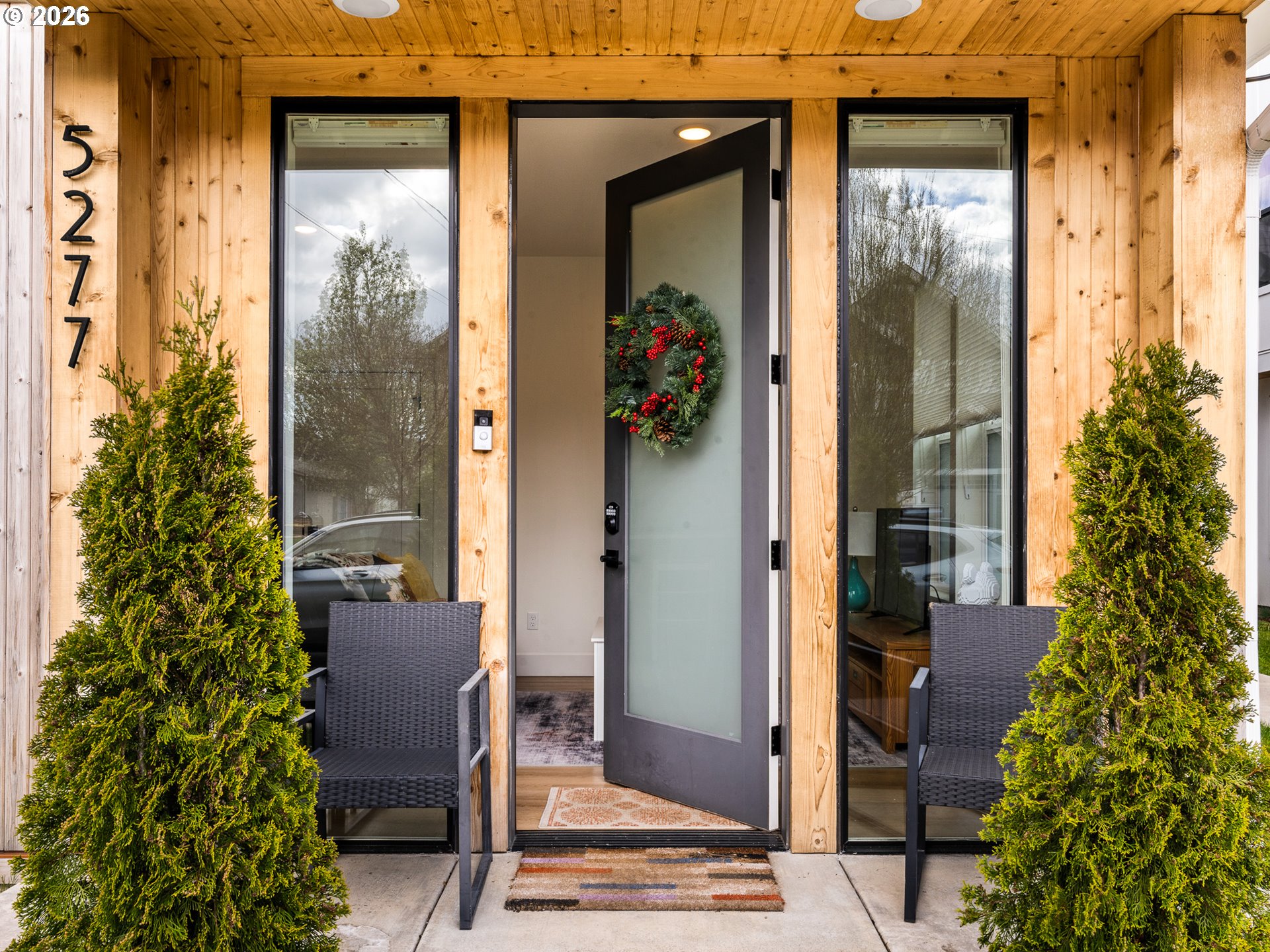 5277 North Oberlin Street, Unit 1 Portland, OR 97203 - Photo 2 of 13