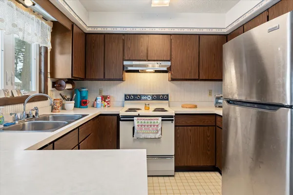 $270,000 | 215 West South Street, Viroqua, WI 54665