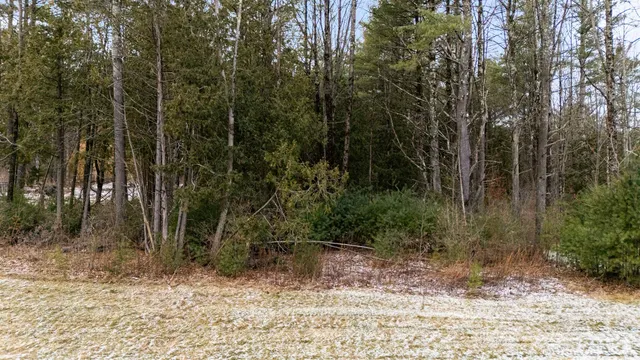 $195,000 | 33 Seymour Road, Colchester, VT 05446