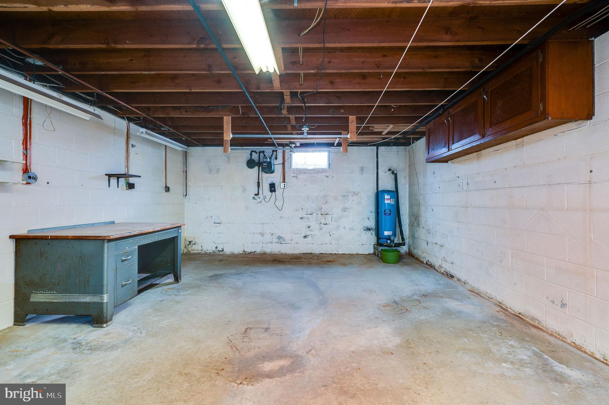 226 Gibraltar Road Reading, PA 19606 - Photo 31 of 41 Gallery Image 31