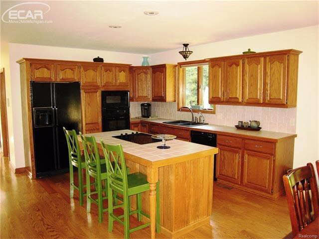 5130 Stanley Road Columbiaville, MI 48421 - Photo 28 of 84 21298384-28.JPG