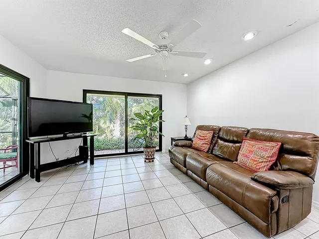 $439,000 | 3960 A1A South, Unit 706, St. Augustine, FL 32080