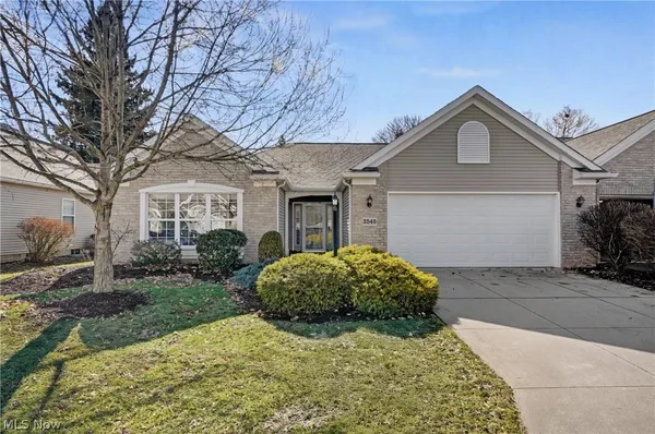 $340,000 | 3549 Elmhurst Circle, Uniontown, OH 44685