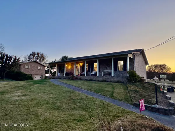 $409,900 | 188 Huntsman Lane, Bean Station, TN 37708
