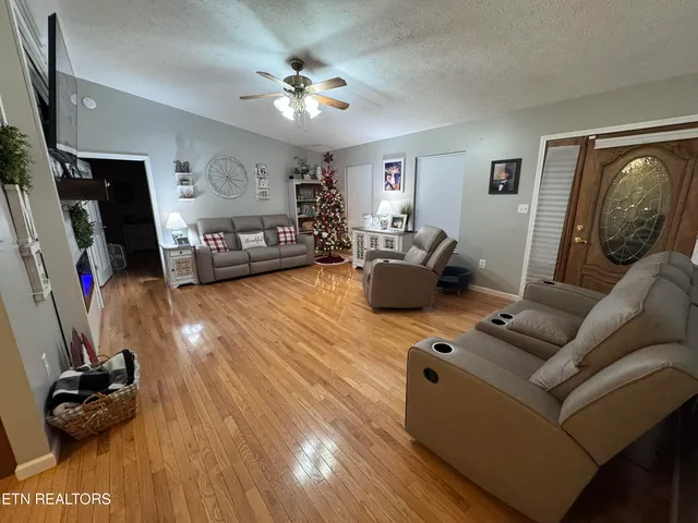 $429,900 | 188 Huntsman Lane, Bean Station, TN 37708