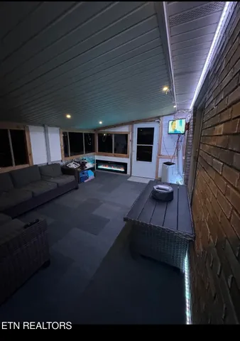 $429,900 | 188 Huntsman Lane, Bean Station, TN 37708