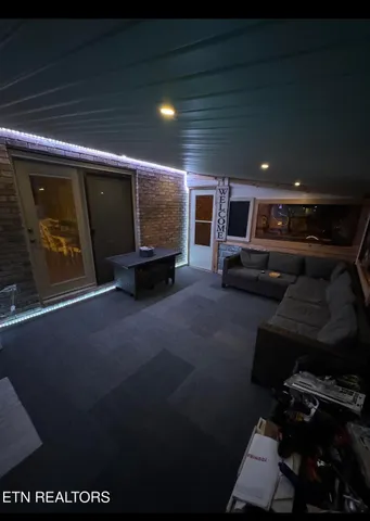 $429,900 | 188 Huntsman Lane, Bean Station, TN 37708