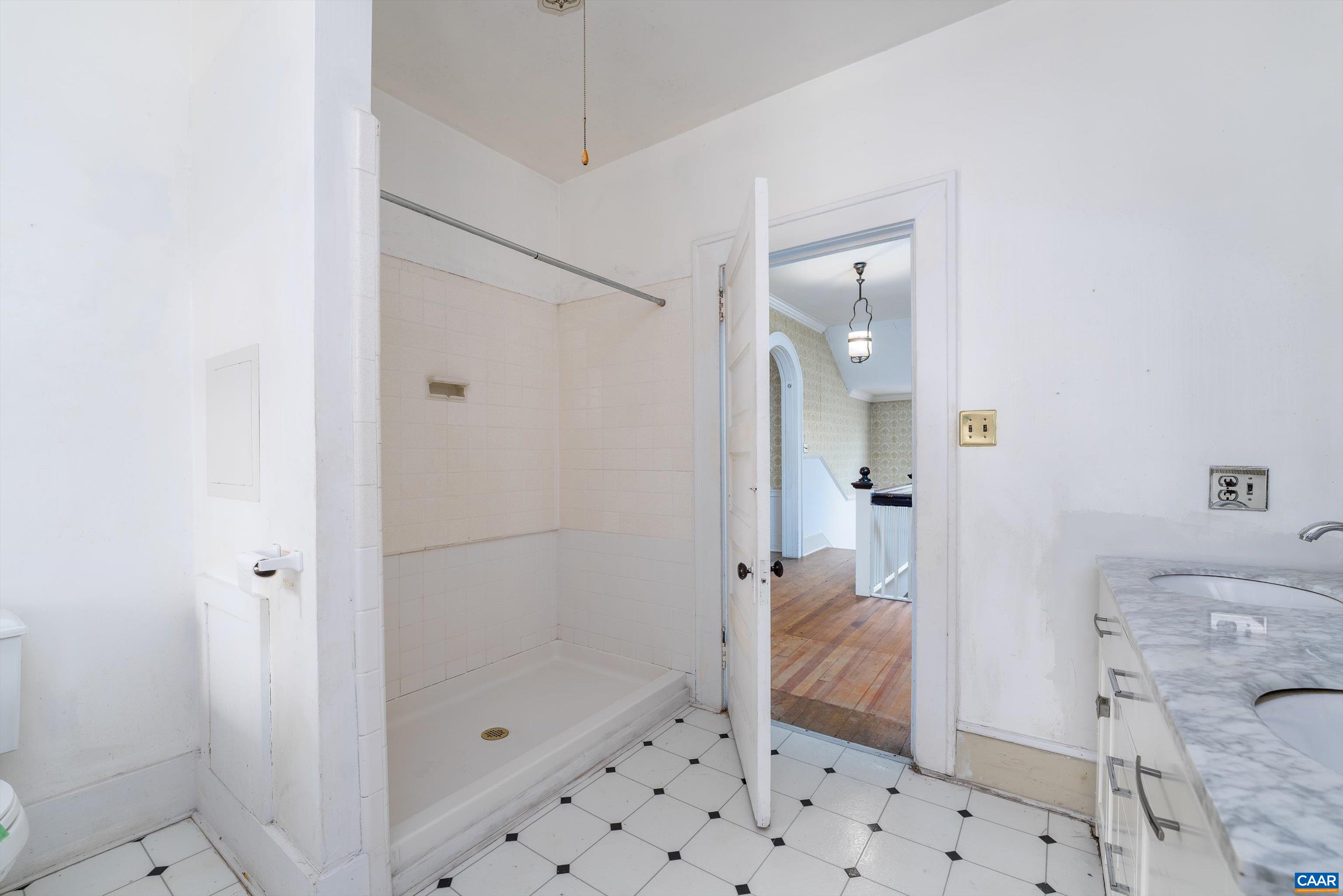 278 James River Road Scottsville, VA 24590 - Photo 29 of 59