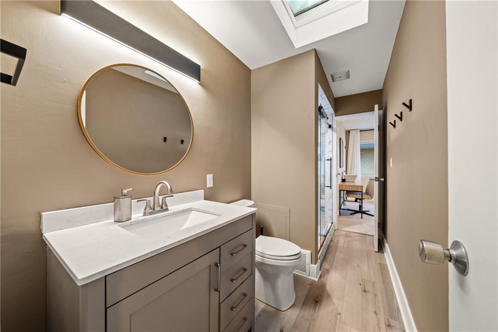 4300 Roswell Road Northeast, Unit 28 Atlanta, GA 30342 - Photo 22 of 29 Gallery Image 22
