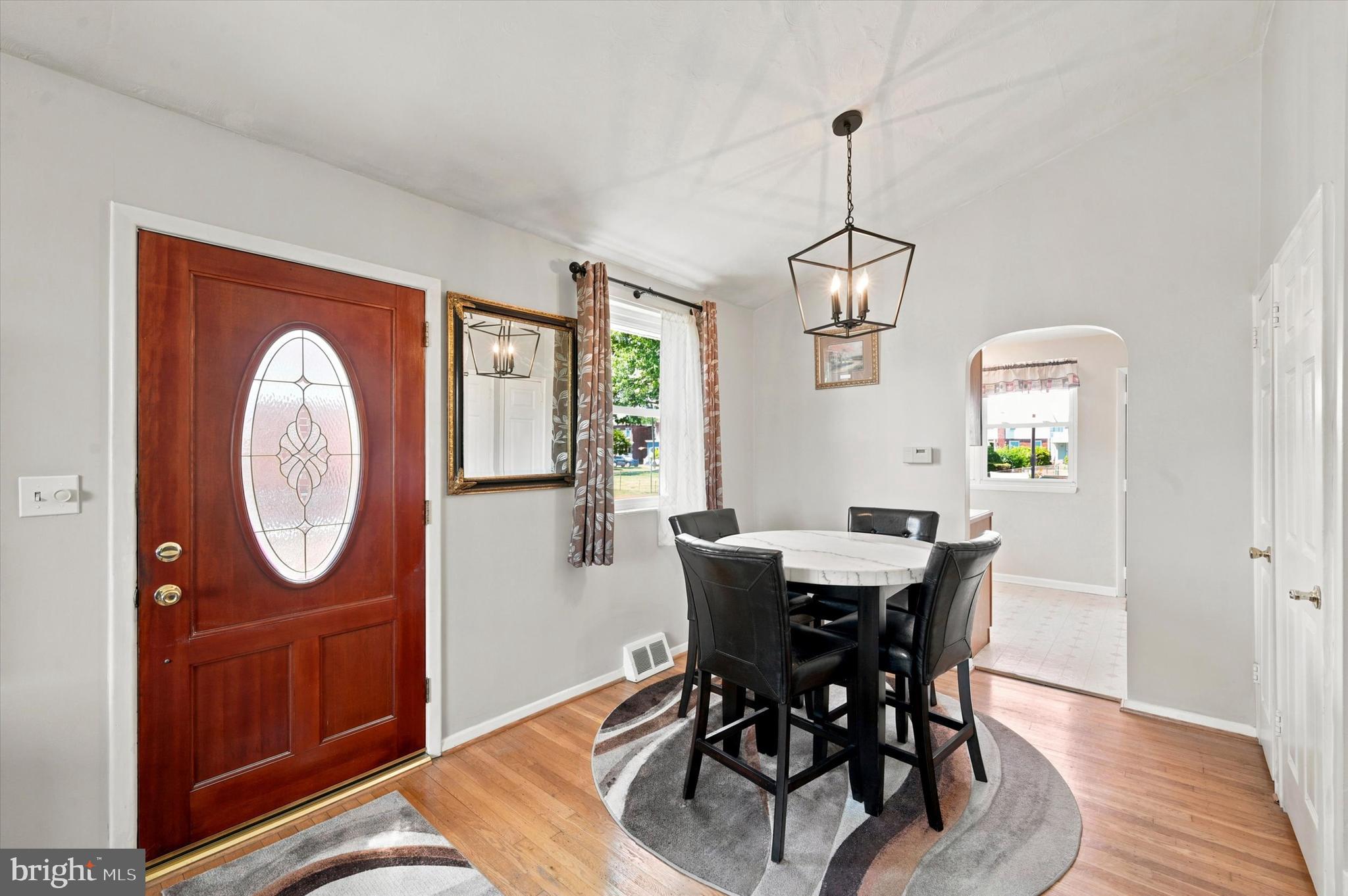 509 Springfield Avenue Folsom, PA 19033 - Photo 7 of 24