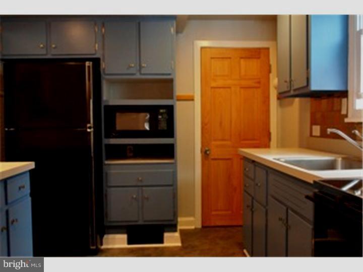 100 Robin Road Media, PA 19063 - Photo 6 of 13 Kitchen
