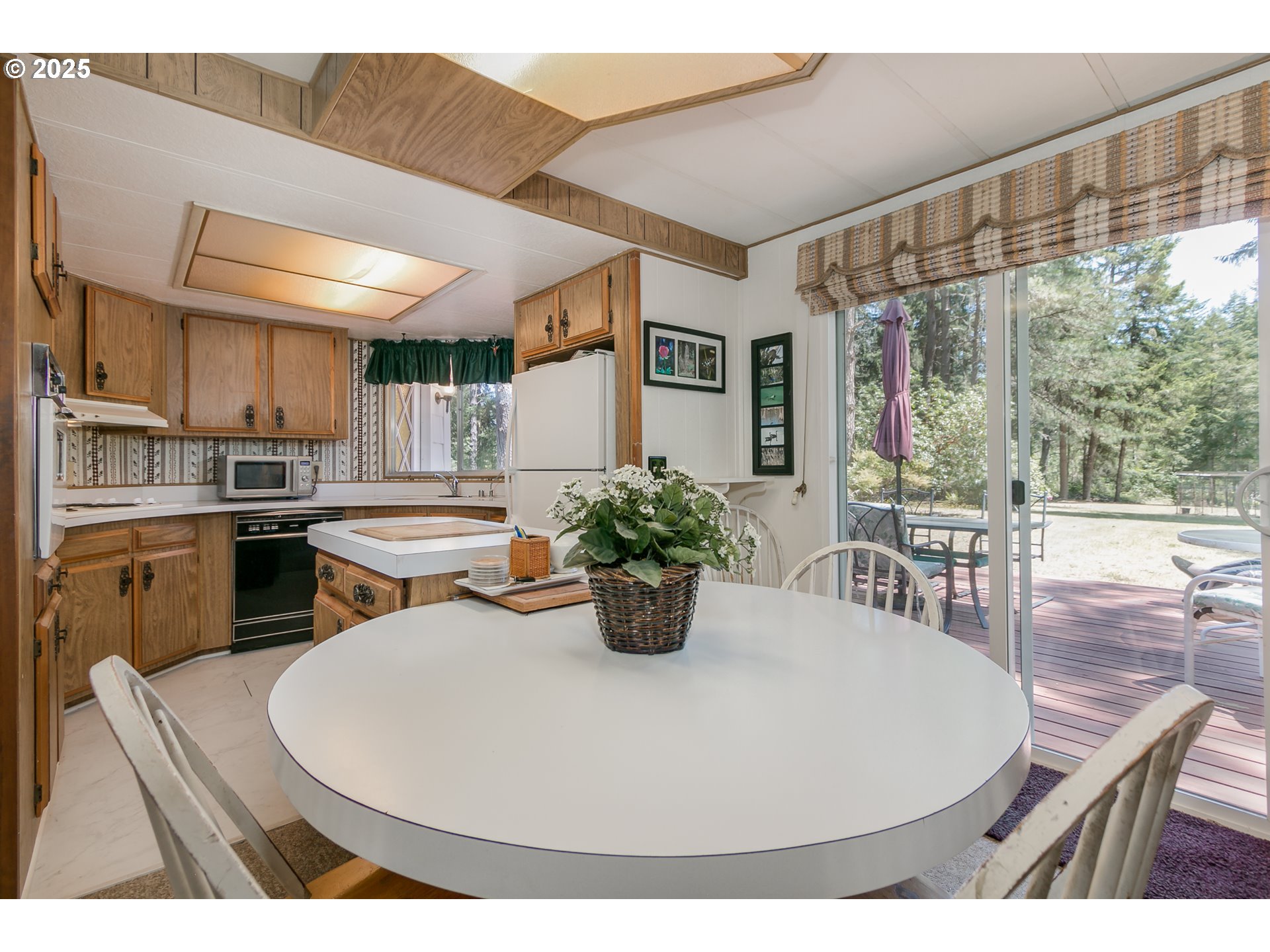 25454 Perkins Road Veneta, OR 97487 - Photo 11 of 32