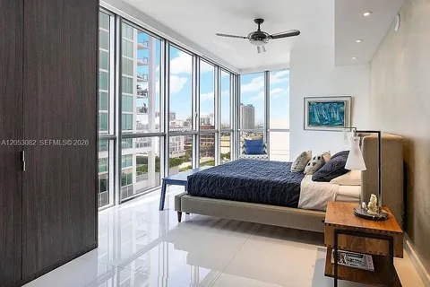 $2,300,000 | 1100 Biscayne Boulevard, Unit 1501, Miami, FL 33132