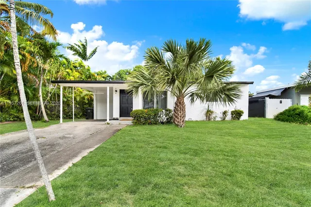 $3,600 | 51 Northeast 56th Court, Oakland Park, FL 33334