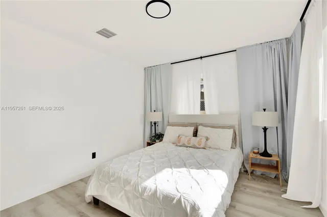 $3,600 | 51 Northeast 56th Court, Oakland Park, FL 33334