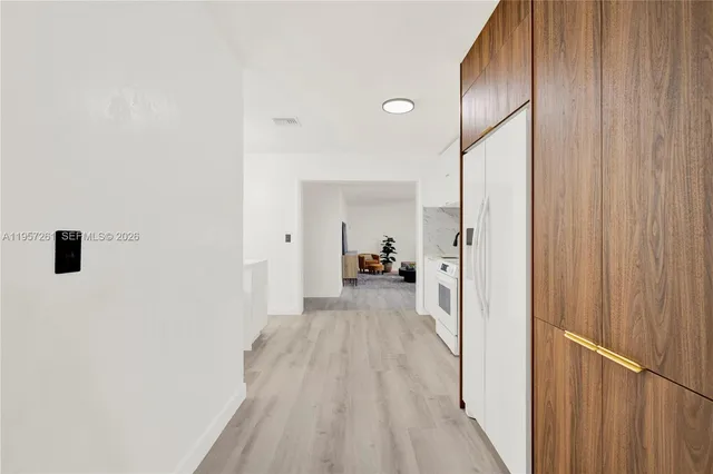 $3,600 | 51 Northeast 56th Court, Oakland Park, FL 33334