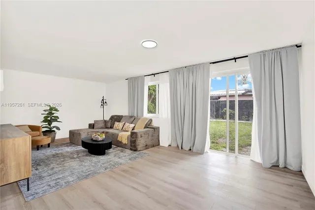 $3,600 | 51 Northeast 56th Court, Oakland Park, FL 33334