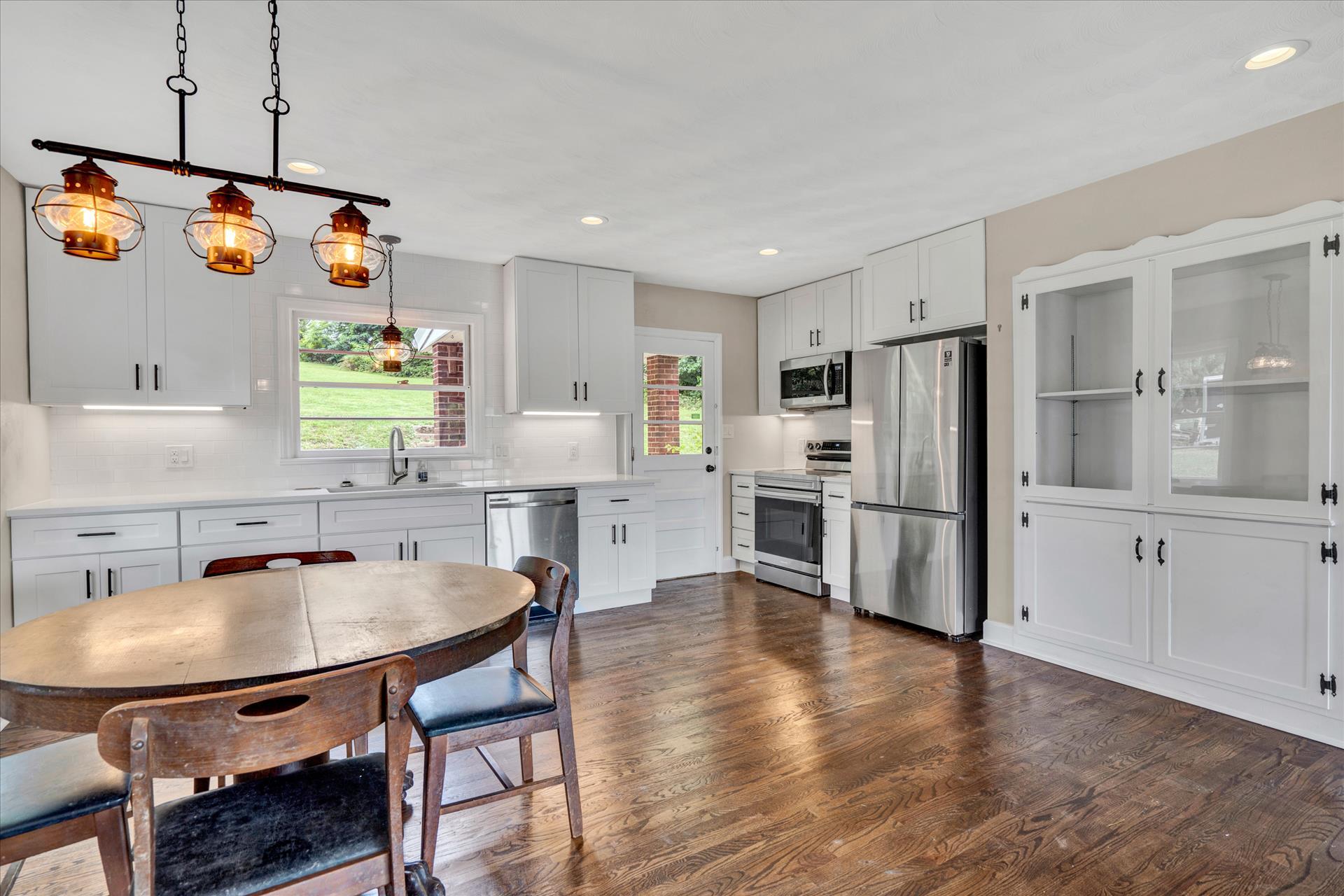 1021 Hardy Road Vinton, VA 24179 - Photo 13 of 35 Kitchen