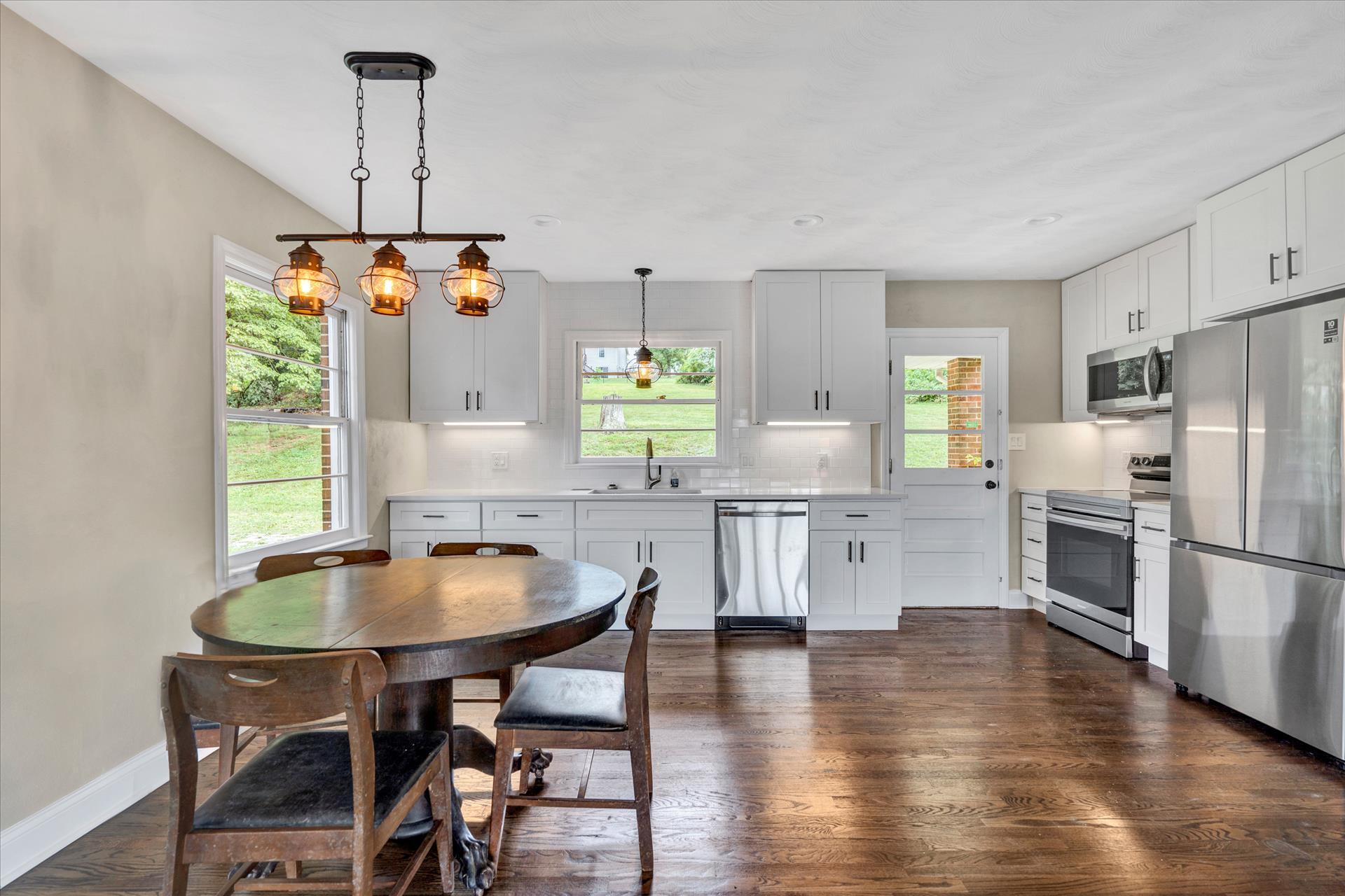 1021 Hardy Road Vinton, VA 24179 - Photo 14 of 35 Kitchen