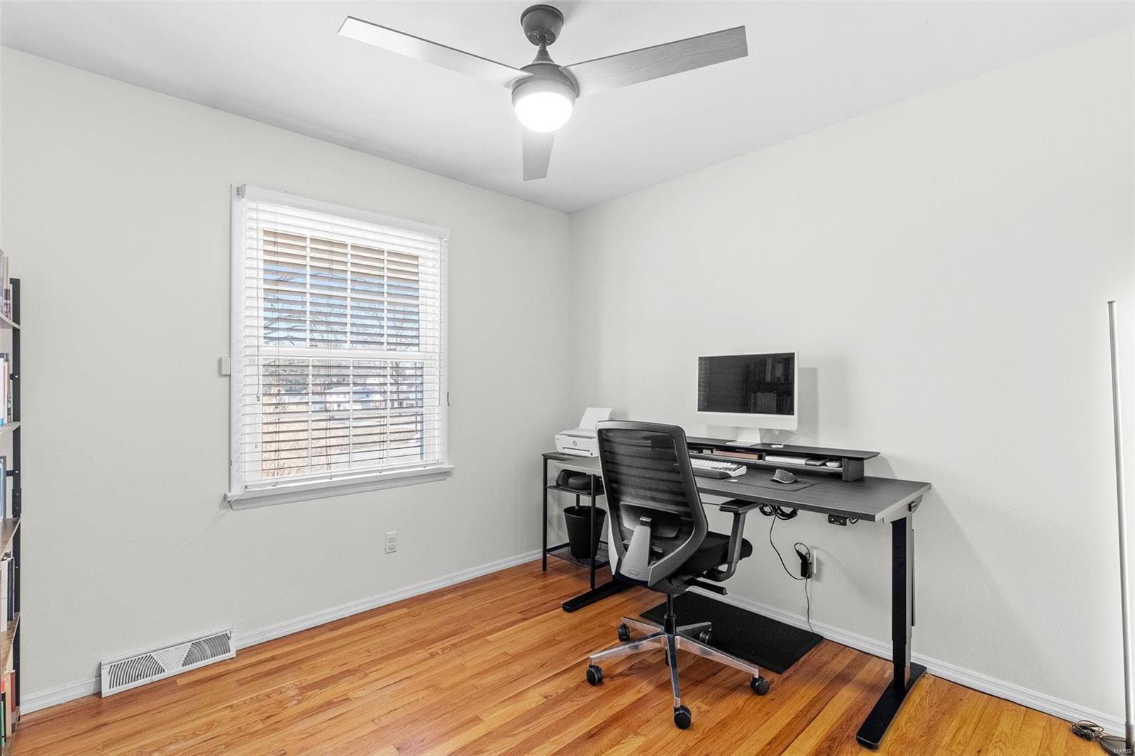 342 Providence Road Ballwin, MO 63011 - Photo 9 of 28 Gallery Image 9