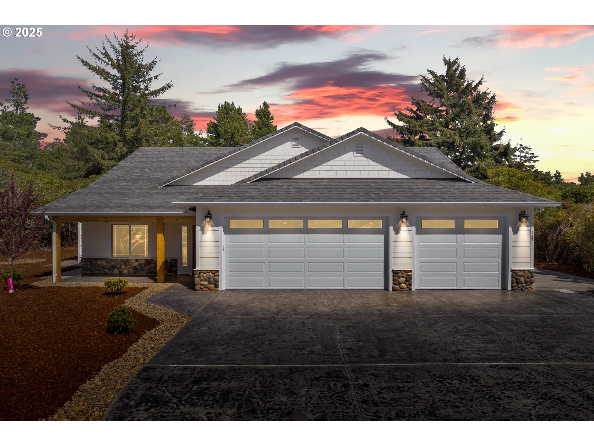 133 Shoreline Drive Florence, OR 97439 - Photo 24 of 32