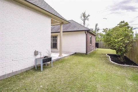 $465,000 | 1127 Benvue Lane, Lake Charles, LA 70605