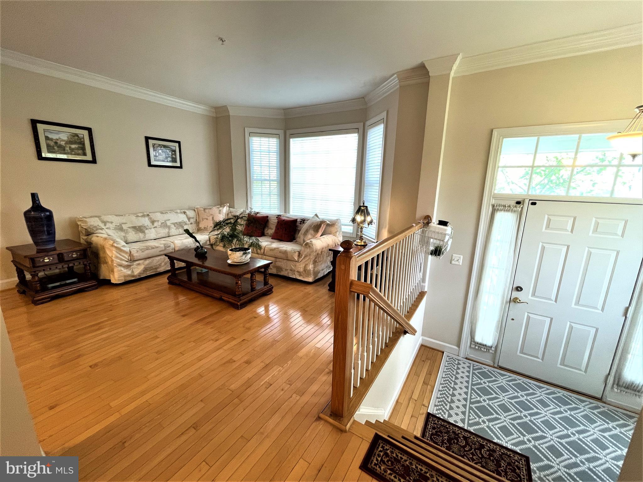 1138 Gaither Road Rockville, MD 20850 - Photo 3 of 53 Spacious living room with hardwood floors